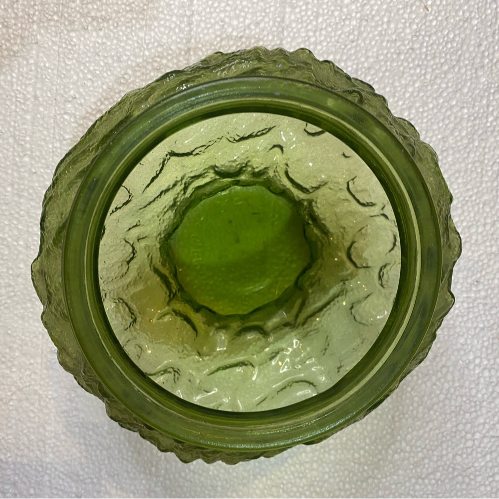 vintage E.O. Brody Co. green crinkle glass vase
